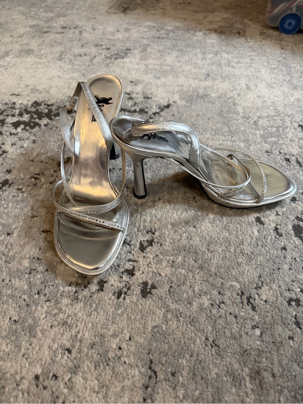 Salsero Silver Bedazzled Strappy Evening Sandal Heels 7.5